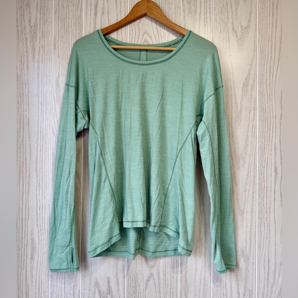 Lululemon Sage Green 5 Mile Long Sleeve Striped Pullover Shirt - Size 10 - Picture 1 of 3